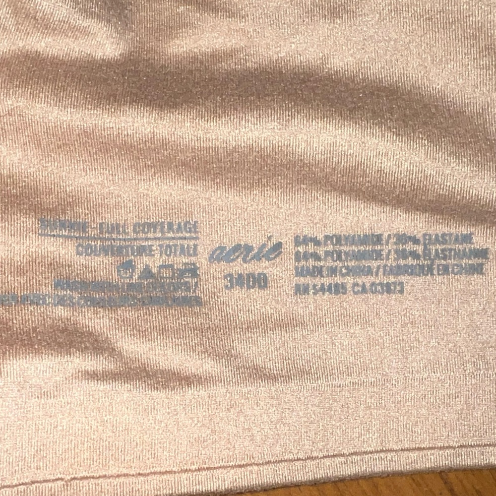 👙 Neutral Tone Beige Bras 👙
• Size: 34D
• Brands: 2 Aerie & 1 Victoria’s - Picture 6 of 8